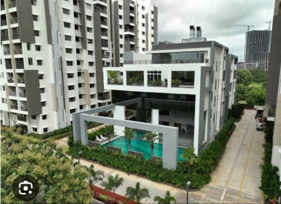 3 BHK + Pooja Room Apartment For Sale in Frontline Seven