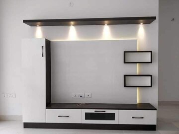 Furnished Amenities in 3.5 BHK Apartment at DLF The Arbour, Sector 63 – for Sale