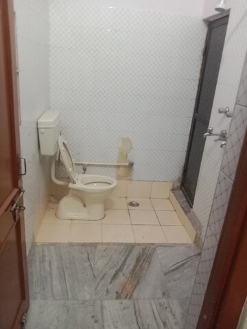 Bathroom in 4 BHK Independent House at Vaishali Nagar – for Rent
