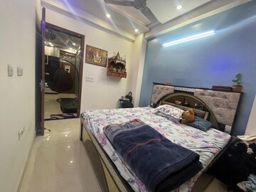 Bedroom in 3 BHK Builder Floor at Niti Khand – for Rent