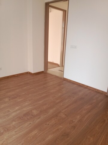 Room in 3 BHK Apartment at Vatika Sovereign Park, Sector 99 – for Sale