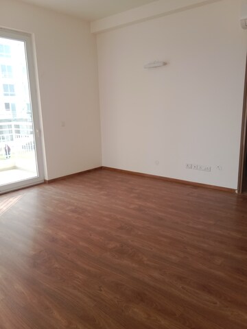 Room in 3 BHK Apartment at Vatika Sovereign Park, Sector 99 – for Sale