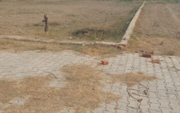 Plot For Sale in Jewar