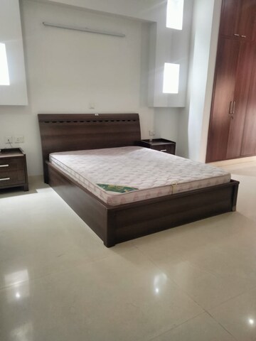 Bedroom in 4 BHK Builder Floor at South Extension ii – for Sale