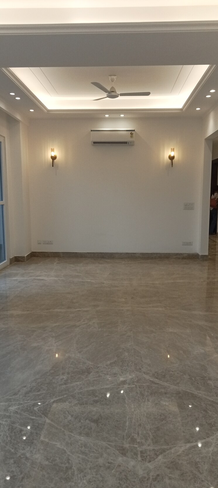 Room, panchsheel park 4 Bedroom 500 Sq.Yd. Builder Floor In Panchsheel Park Delhi 7979354