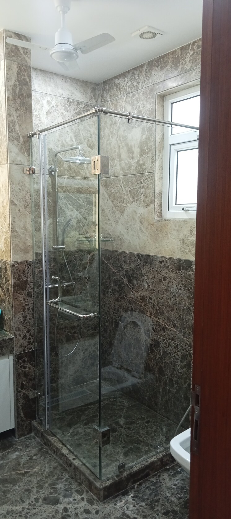 Bathroom, panchsheel park 4 Bedroom 500 Sq.Yd. Builder Floor In Panchsheel Park Delhi 7979354