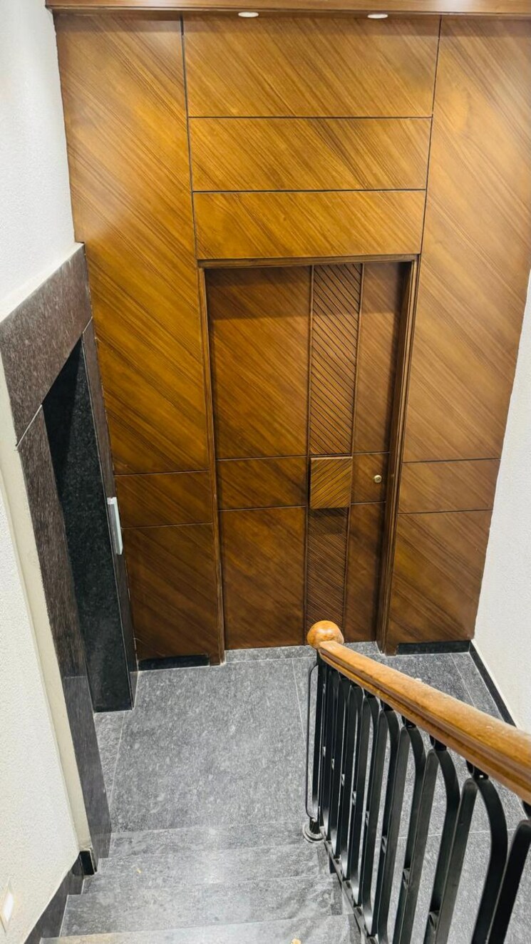 undefined, green park Commercial Office Space 200 Sq.Yd. In Green Park Delhi 7979371