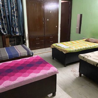 Pg For Girls in Sector 62 Noida  7979370