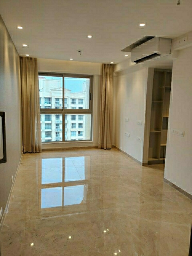 Living Room, hiranandani-regent-hill 1 Bedroom 379 Sq.Ft. Apartment In Powai Mumbai 7979513
