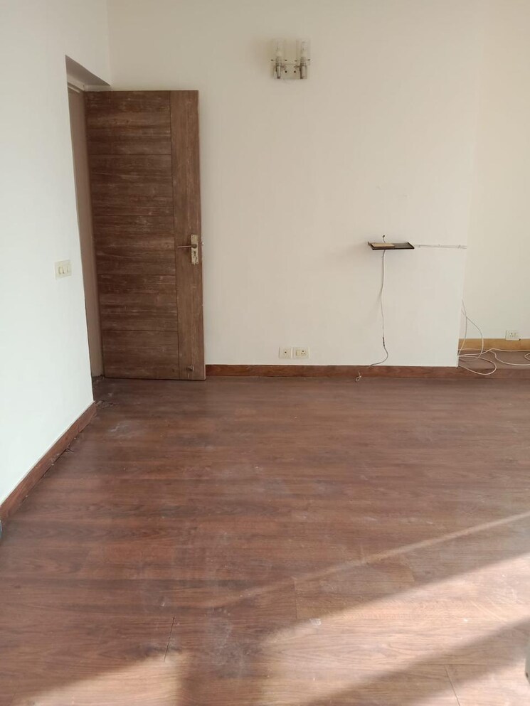 Room, bestech-city 4 Bedroom 4445 Sq.Ft. Penthouse In Sector 89a Gurgaon 7979580