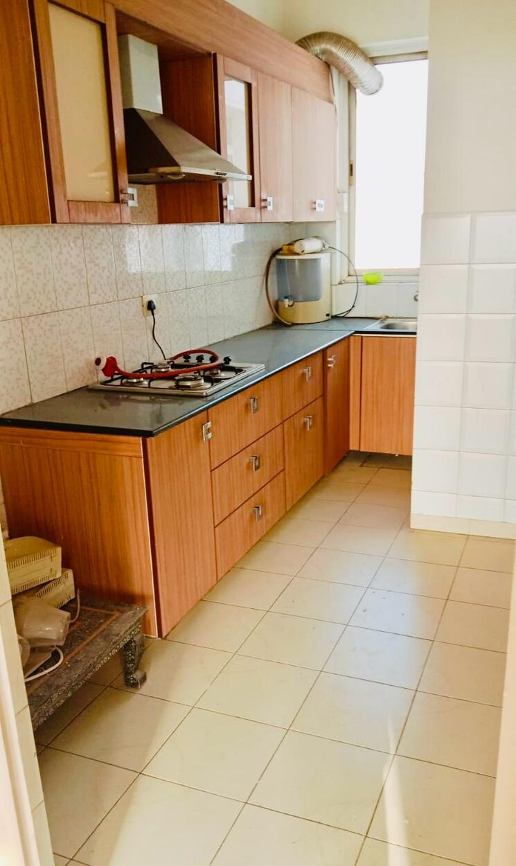 Kitchen, bestech-city 4 Bedroom 4445 Sq.Ft. Penthouse In Sector 89a Gurgaon 7979580