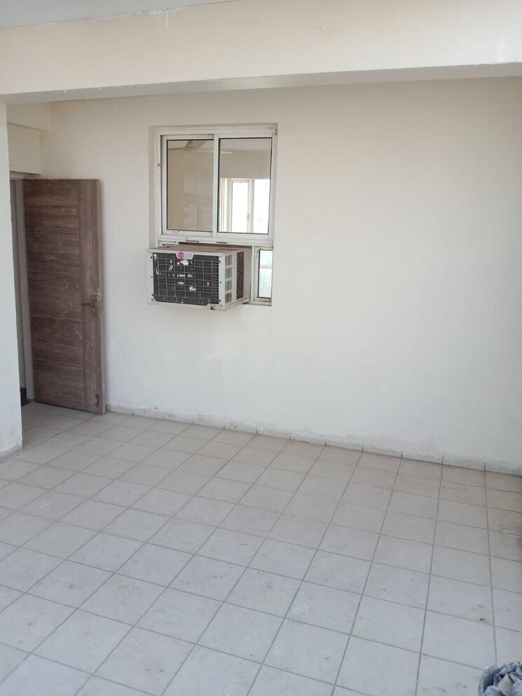 Room, bestech-city 4 Bedroom 4445 Sq.Ft. Penthouse In Sector 89a Gurgaon 7979580