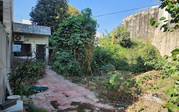 Plot For Sale in Sector 14