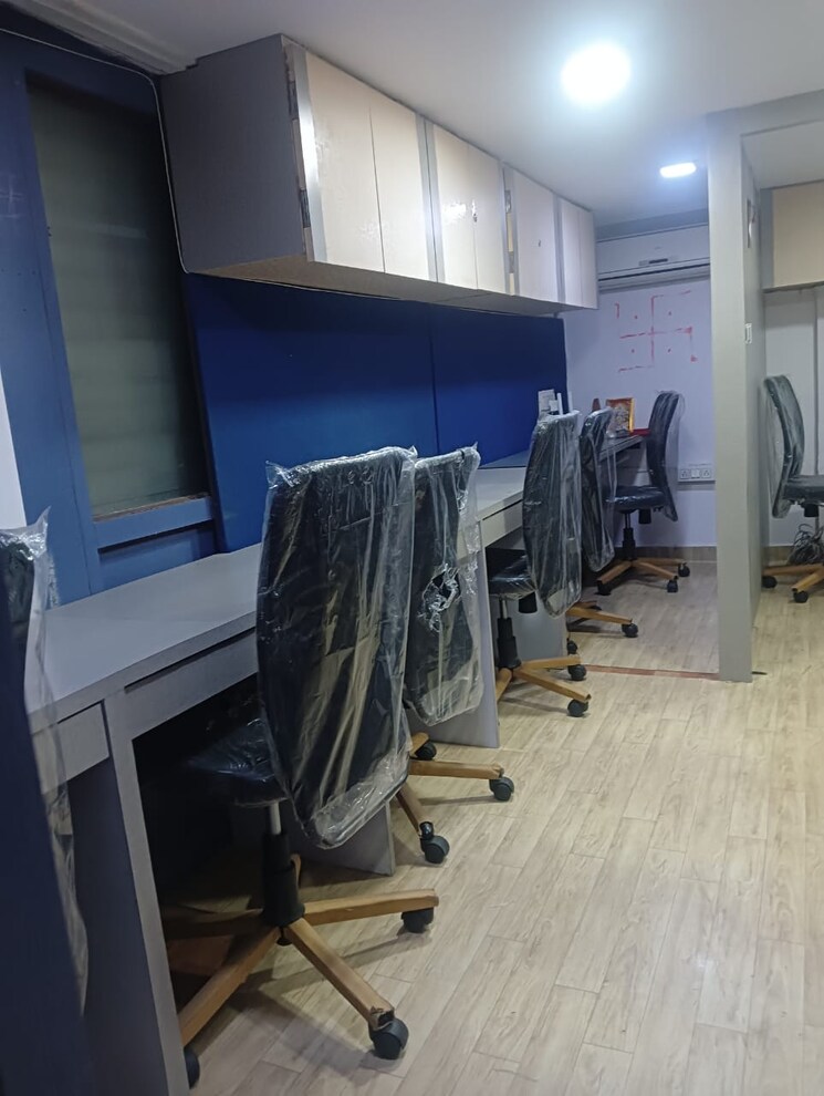 Gym, haware-fantasia Commercial Office Space 330 Sq.Ft. In Vashi Sector 28 Navi Mumbai 7979588