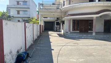 5 BHK Villa – Exterior View View at Gms Road - for Rent
