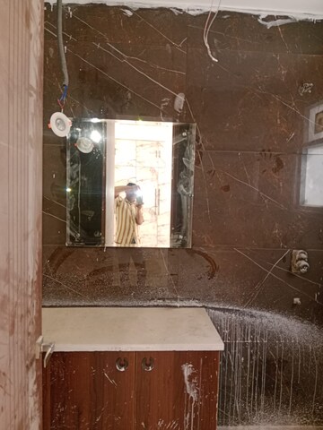 Kitchen in 4 BHK Apartment at Orchid Petals, Sector 49 – for Rent