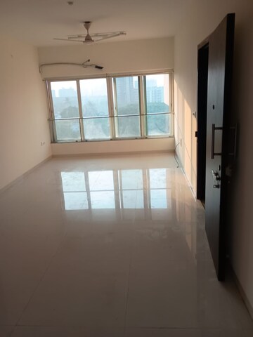 Room in 2.5 BHK Apartment at Satyam Springs, Deonar – for Rent