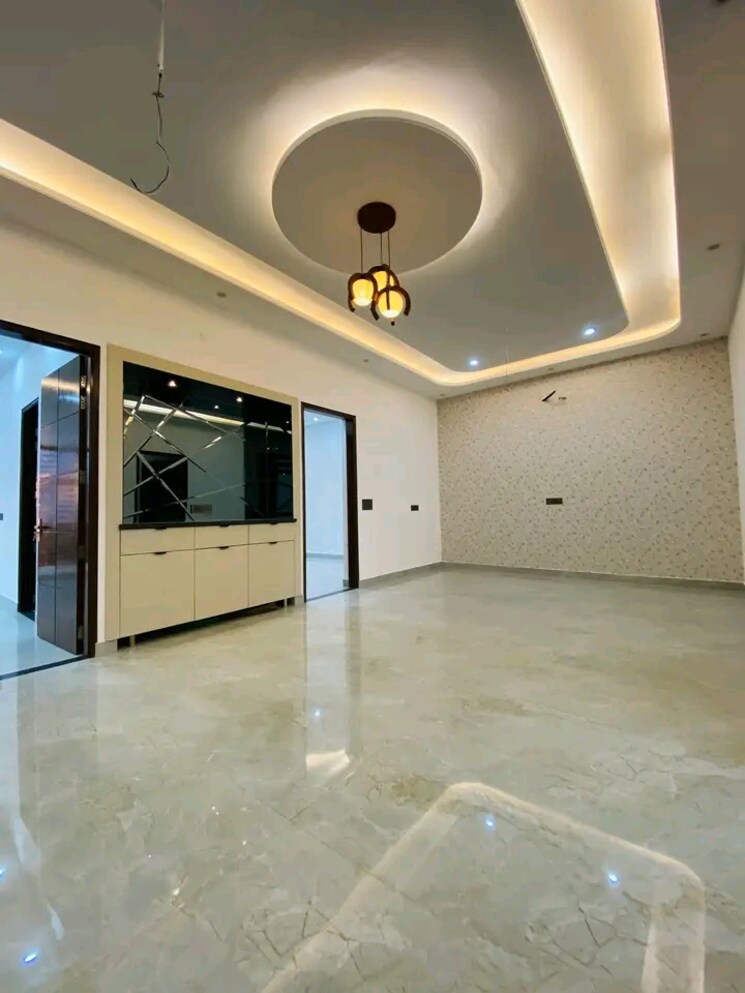 Room, sector 123 4 Bedroom 250 Sq.Yd. Independent House In Sector 123 Mohali 7979831