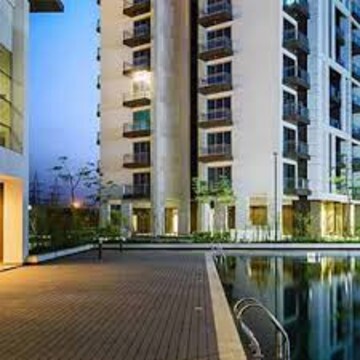 Swimming Pool in 4 BHK Apartment at Tata Primanti-Tower Residences, Sector 72 – for Sale