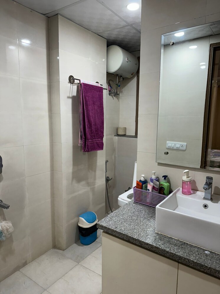 Bathroom, corona-optus 3 Bedroom 1735 Sq.Ft. Apartment In Sector 37c Gurgaon 7979891