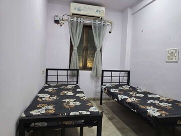 Room in  Pg at Andheri East – for Rent
