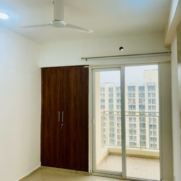 Room, mahagun-mantra-ii 2 Bedroom 534 Sq.Ft. Apartment In Vaidpura Greater Noida 7979897