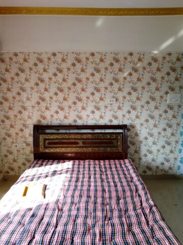 Bedroom in 2 BHK Apartment at Vihang Garden, Pokhran Road No 1 – for Rent