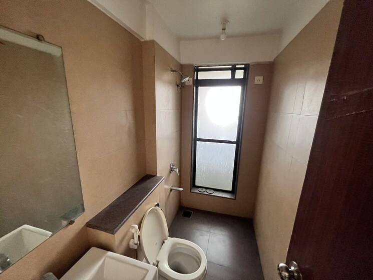 Bathroom, spenta-palazzio 2 Bedroom 670 Sq.Ft. Apartment In Sakinaka Mumbai 7979955