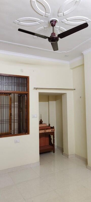 Building Lobby in 2 BHK Independent House at Gomti Nagar – for Rent