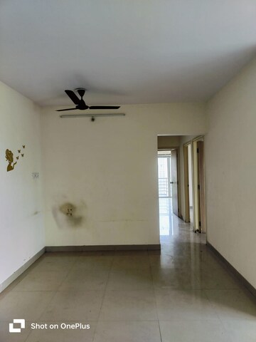 Room in 3 BHK Apartment at Jangid Galaxy, Ghodbunder Road – for Rent