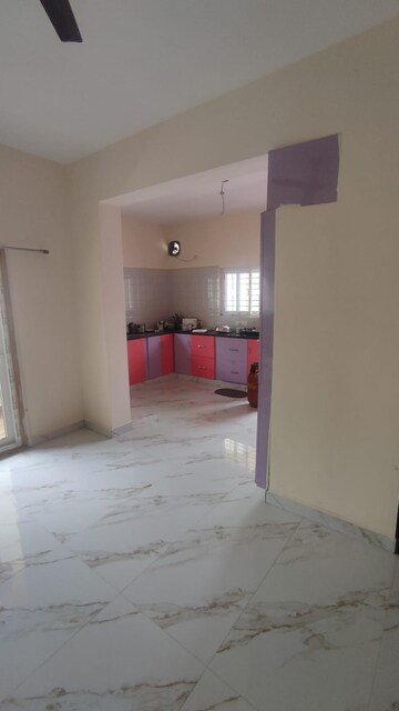 Room in 2 BHK Apartment at Kondapur – for Rent
