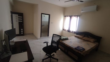 Master Bedroom in 2 BHK Apartment at Kondapur – for Rent