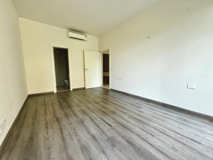 Master Bedroom, unitech-fresco 3 Bedroom 1877 Sq.Ft. Apartment In Sector 50 Gurgaon 7980193