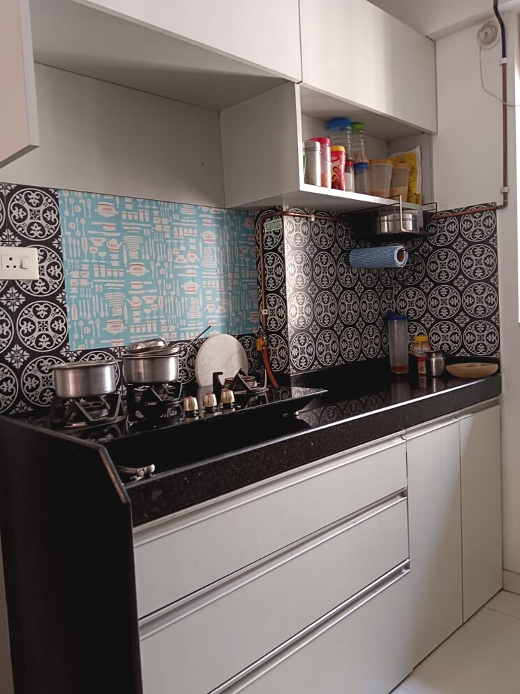 Bedroom, lodha-amara 3 Bedroom 1250 Sq.Ft. Apartment In Kolshet Road Thane 7980107