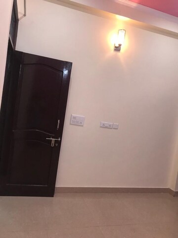 Furnished Amenities in 2 BHK Builder Floor at Sector 46 – for Rent