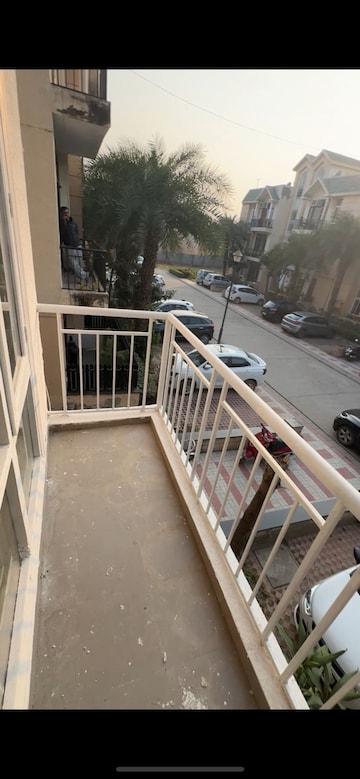 3.5 BHK Builder Floor For Sale in Omaxe Silver Birch, North Mullanpur