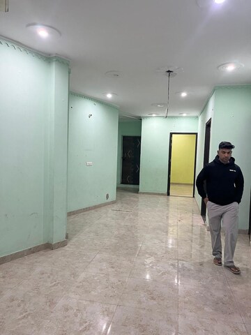 Bathroom in 2 BHK Apartment at OP Floridaa, Sector 82 – for Rent