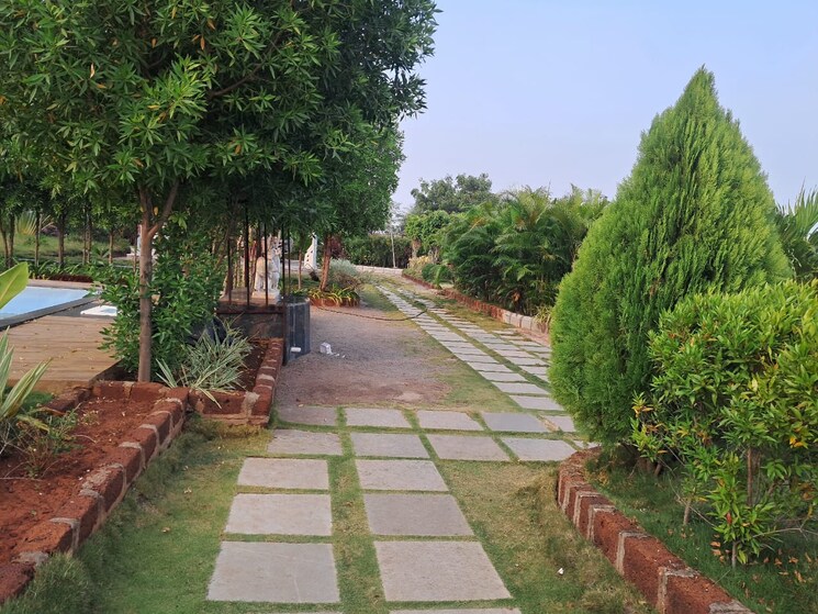 Garden, ss-delight-infra  160 Sq.Yd. Plot In Ibrahimpatnam Hyderabad 7980201