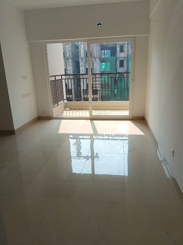 Room in 2 BHK Apartment at Ace Divino, Sector 1 Greater Noida – for Rent