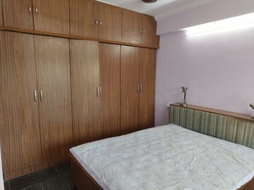 Room in 2 BHK Apartment at New Mhada Colony, Powai – for Rent