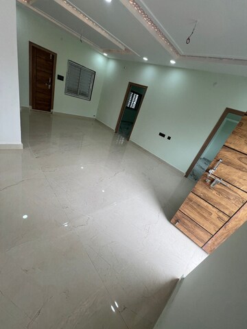 Room in 3 BHK Apartment at Pristine Fern, Kondapur – for Rent
