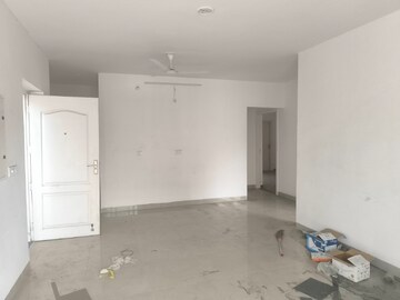 Room in 3 BHK Apartment at Bptp Park 81, Sector 81 – for Sale