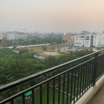 3 BHK Apartment For Sale in Omaxe The Palace, Sushant Golf City