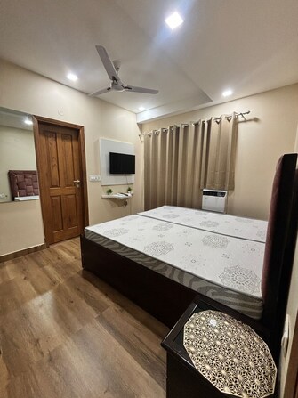 1 BHK Apartment For Rent in Sector 42 Gurgaon  7980298