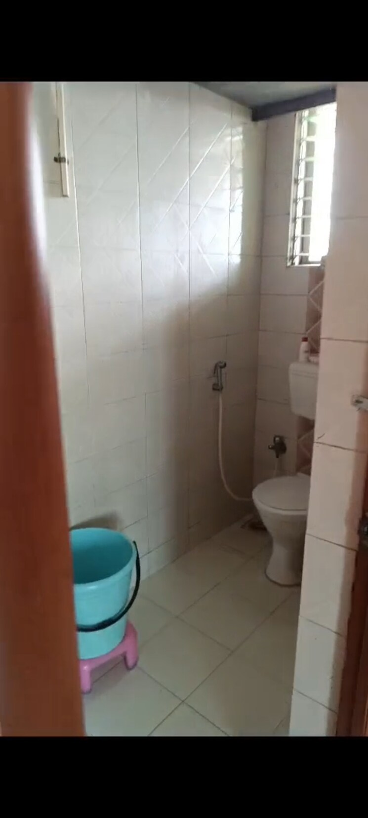 Bathroom, hiraco-eminence 1 Bedroom 480 Sq.Ft. Apartment In Mira Road Thane 7980348