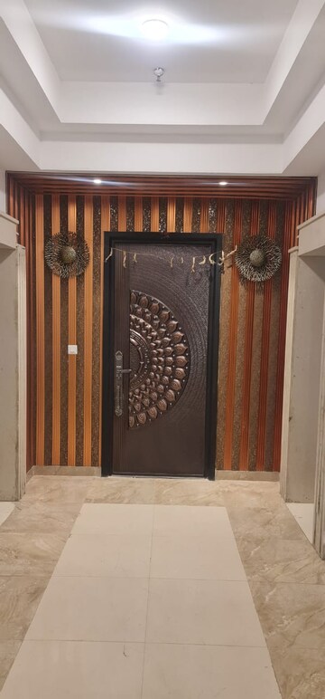 Bedroom in 5 BHK Penthouse at ATS Tourmaline, Sector 109 – for Rent