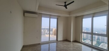 Room in 5 BHK Penthouse at ATS Tourmaline, Sector 109 – for Rent