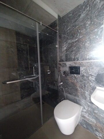Attached Bathroom in 4 BHK Apartment at Dosti Eastern Bay, Wadala – for Rent