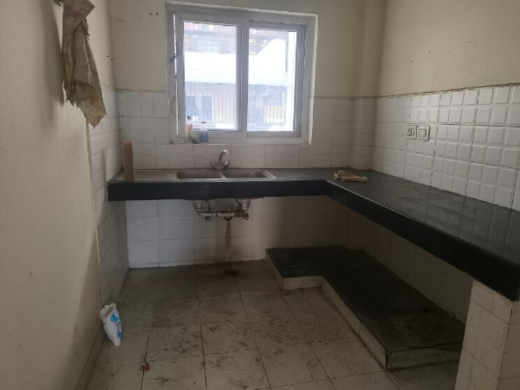 Kitchen, bptp-park-81 3 Bedroom 2430 Sq.Ft. Apartment In Sector 81 Faridabad 7980473