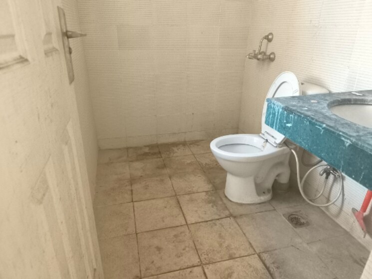 Bathroom, bptp-park-81 3 Bedroom 2430 Sq.Ft. Apartment In Sector 81 Faridabad 7980473